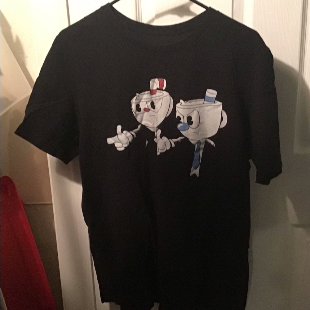 Cuphead+Pulp Fiction crossover T-Shirt